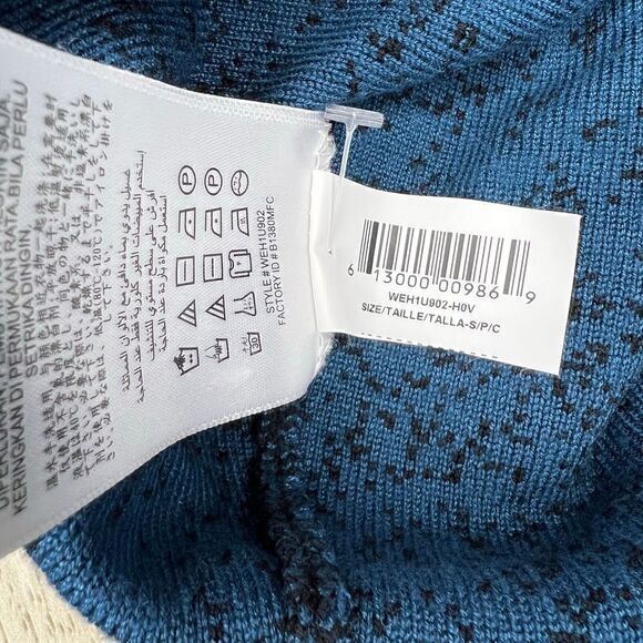 BCBGeneration, Cropped Long Sleeve Sweater, Ombré Speckled Pattern, Size Small - Picture 7 of 9